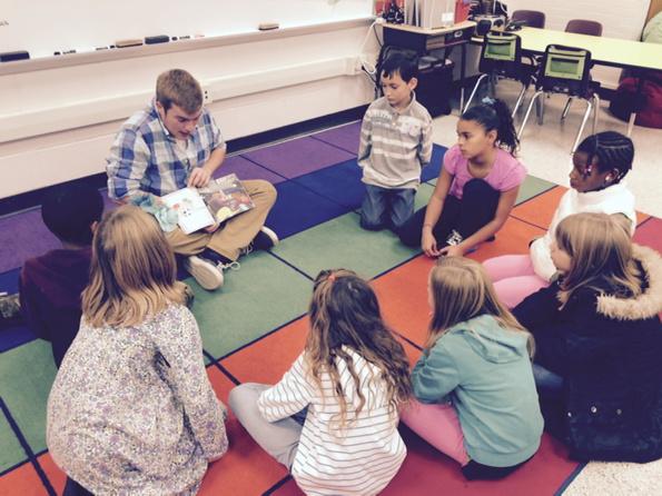 HayshireElement's tweet photo. High school students reading stories to 3rd grade about recycling! http://t.co/cMOaBCUwG3