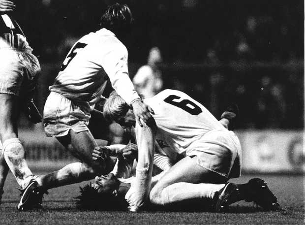 De wedstrijd die weken van tevoren al kriebelde.
#DeKlassieker, #Feyenoord