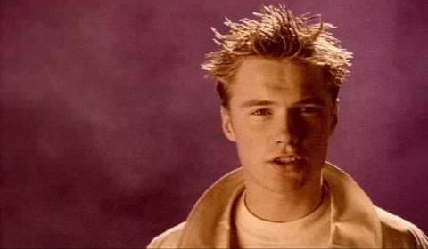 BoyzoneMemories's tweet photo. Father &amp; Son - #Boyzone's 2nd biggest selling single has sold 816,000 copies in the UK &amp; reached No2 going Platinum http://t.co/rSw3GOftYx