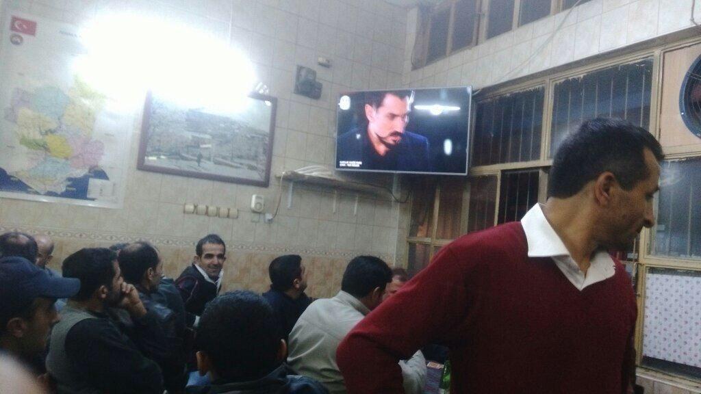 B2WNqt5CQAAw7_P.jpg:large