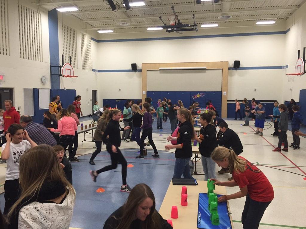 MrBrownGuelph's tweet photo. Breaking records #GWRday @SpeedStacksInc @johngaltps @ugdsb with spec guests from @uofg @GryphonFootball WSoc http://t.co/tAUxQJ5zY8