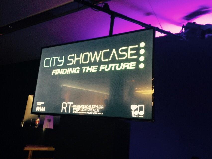 JuliaDemetriou's tweet image. Finally @CityShowcase with @Tallia_Storm for #FindingTheFuture with @MeTrinaJC... @paulfranktweets #pajammin