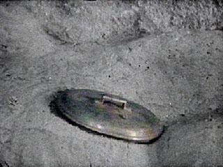 themaylug2's tweet photo. #Rosettacomet what if this picture comes back #clangers http://t.co/XAngoUsbpI