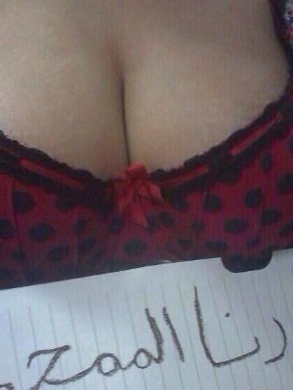 ممكن ريتويت ع كل التغريدات - اممممووواححح -