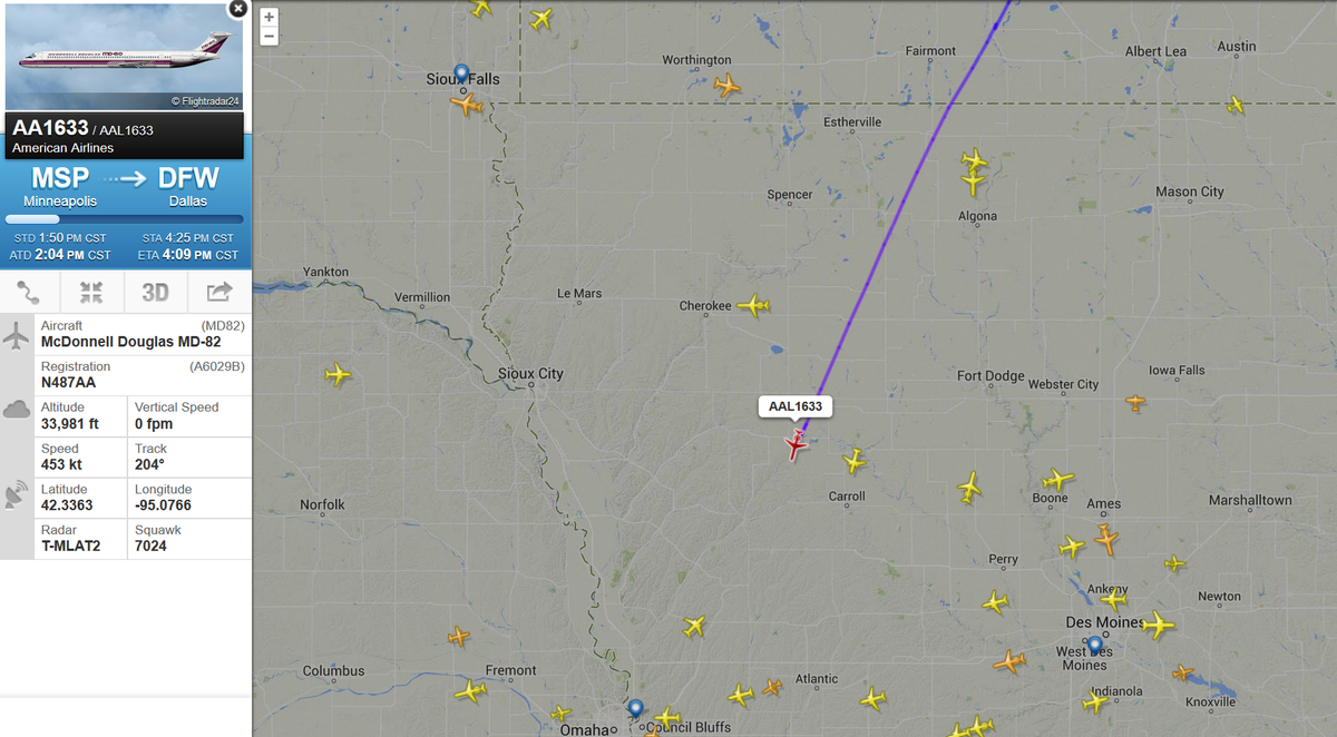 david_obrien's tweet image. I love technology! Currently cruising at 34k feet over the US on my way to Dallas. #gogoinflight #americanairlines