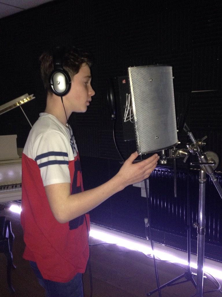 SAwholesaleSA's tweet photo. Another great session with the talented kyle Brady http://t.co/GWQinLlEGz