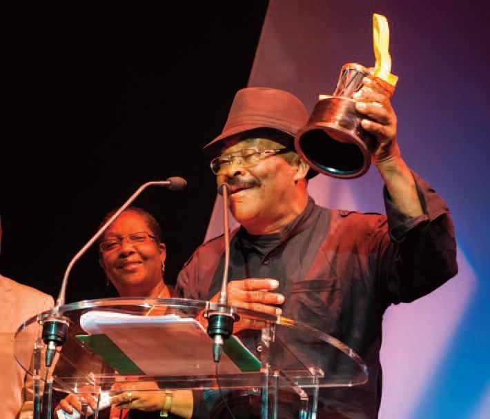 VictorinLurel's tweet photo. Je salue la mémoire de Ti Céleste et regrette la disparition d’un grand nom de la musique guadeloupéenne. #Guadeloupe http://t.co/h5EH0yVTqV