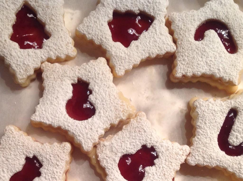 KDCuisine's tweet photo. Get your order in for your assorted Christmas cookies! http://t.co/A7y78LGnpE
