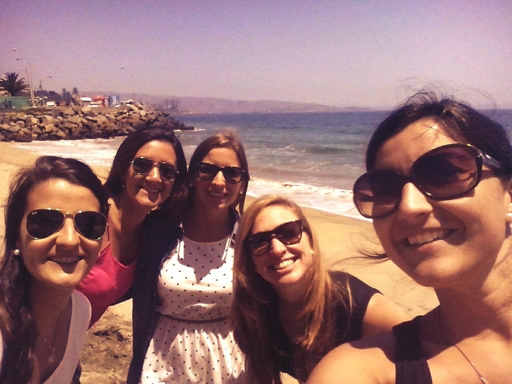 MorenoMFlor's tweet photo. #selfie #viñadelmar #vacaciones #cepachiflor http://t.co/2JrLLKL3h4