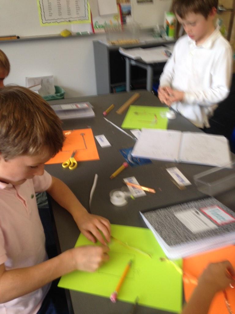 mrdejesus4's tweet photo. Intro to switches by building paper circuits. Thx for inspiration @make @TinkeringStudio #tsbscience http://t.co/uHLlKsQE06