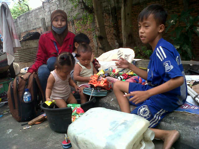 #ABPJKT dan adek2 yg tinggal di Kolong jembatan