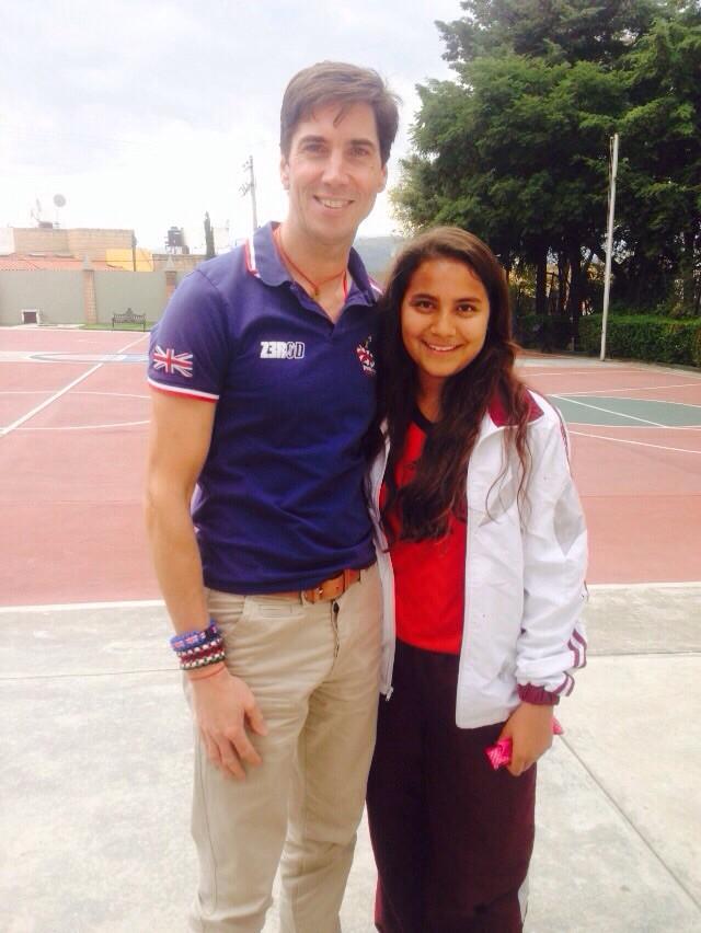 24Aldrete's tweet photo. @SteveJudge You're a great person, thanks for that view to the salle #SteveJudge #LaSalle 👏❤️ http://t.co/1nFtcM6M6G