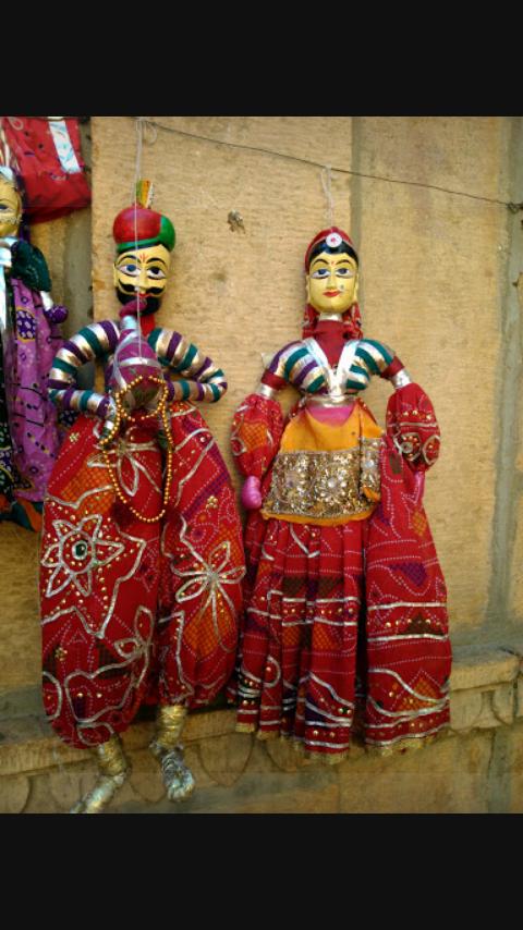 GIwanderers's tweet photo. Regal #Rajasthan's #katputli #puppets http://t.co/tc0V8QGfeD