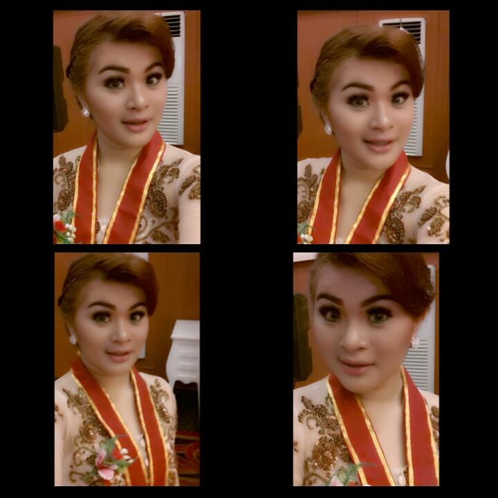 NiastaceyMK's tweet photo. Hari yg bersejarah :D #edisiwisuda hihi... http://t.co/5EJRO7s1BG