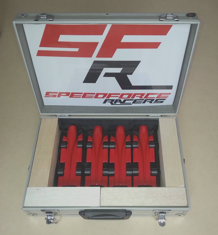 SpeedForceRacer's tweet photo. All packed and ready to go!

#F1inSchoolsWF #F1inSchools #InAbuDhabi #SpeedForceRacers http://t.co/ZpygAjzNtW