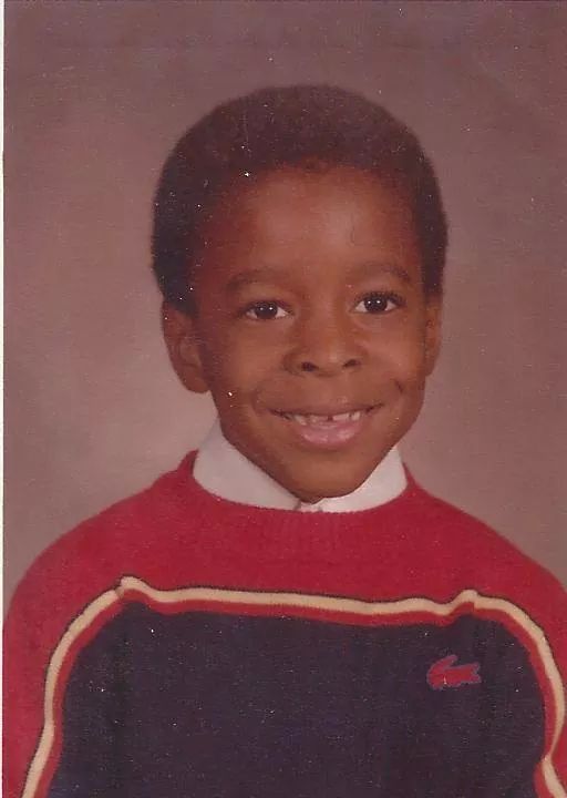 LeVonTheGent's tweet photo. That moment when you see a #TBT pic and wish you still had the shirt..
#ThrowbackThursday #IZOD #ThatFroThough http://t.co/r0IchBrz4A