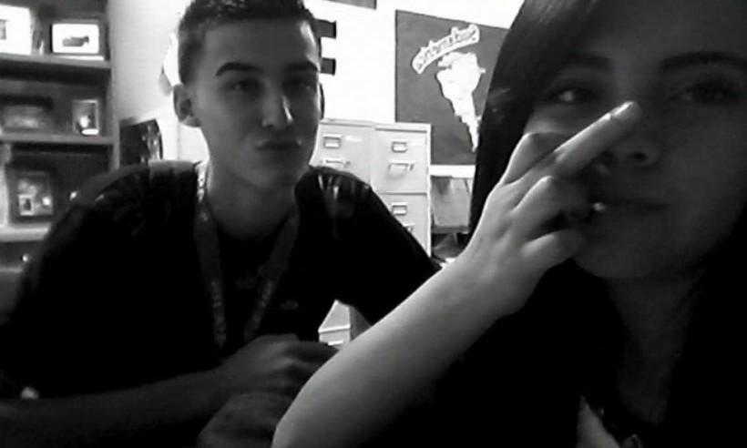 Audi209Crazy's tweet photo. I love benig with my girl... She makes me the happiest guy on earth... I luv her to death😍😘👫💏❤💘 http://t.co/e92SlGwPIu