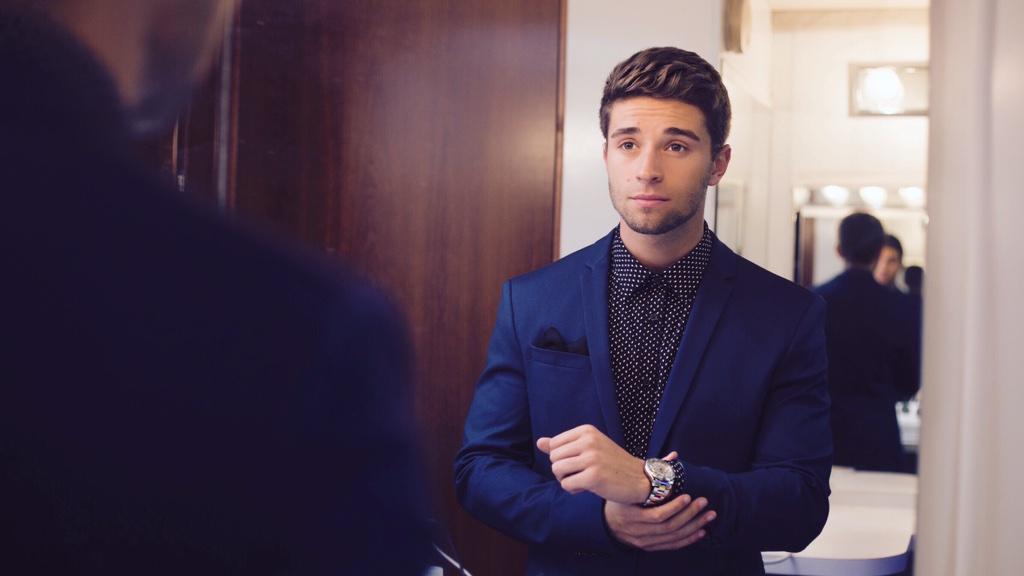 jakemiller's tweet image. RETWEET FOR A FOLLOW/DM 😝
