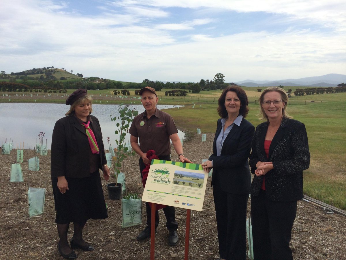 LouiseAsherMP's tweet photo. With @CindyMcLeishMP to open the Yarra Valley Chocolaterie &amp; Ice-Creamery wetlands conservation area. #springst http://t.co/qTVngLOiev