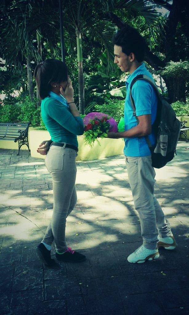 Laiisa_02's tweet photo. Esaa Foto😍👌😍
#MyLovee❤
#LoAmoo💋
#MyBiirthday💞 http://t.co/Vf7Wvtjd07