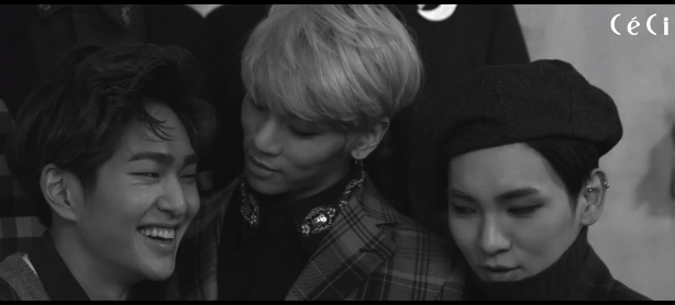 MVPChile's tweet photo. CRYING #onho #jongyu #howcantheybethisperfect http://t.co/YzeqX2ewNU