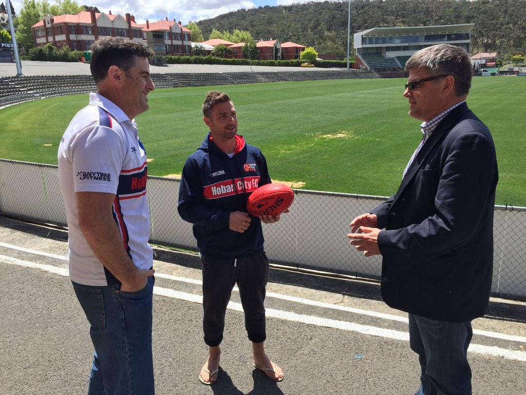 brentcostelloe's tweet photo. New Hobart City recruit Ryan Matthews chats to coach Jock McGregor &amp; President @BarnsGreg. More on @WINNews_Tas at 6. http://t.co/esL9lzhS0M