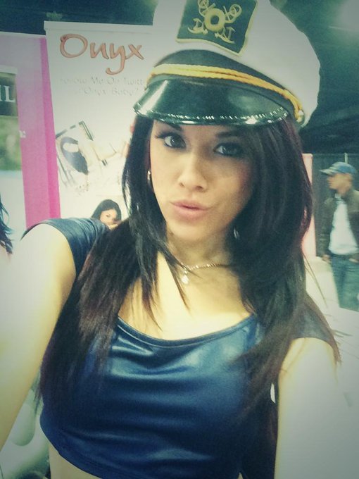 TW Pornstars - Onyx Muse. Pictures and videos from Twitter. Page 15