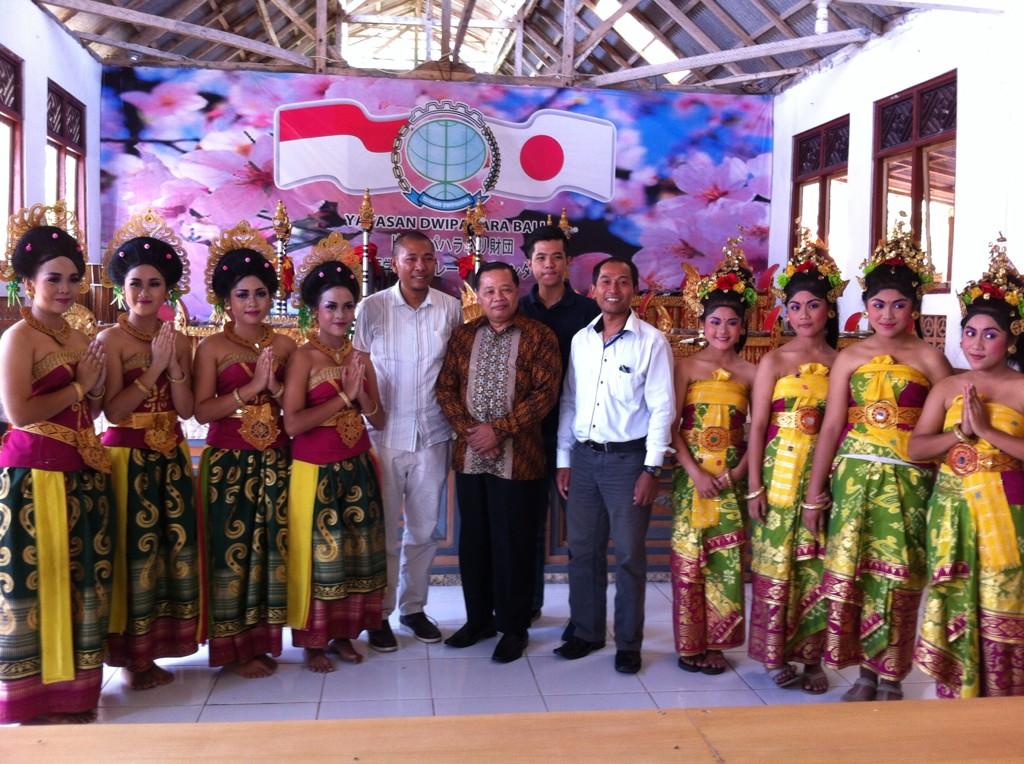 logika_i's tweet image. 