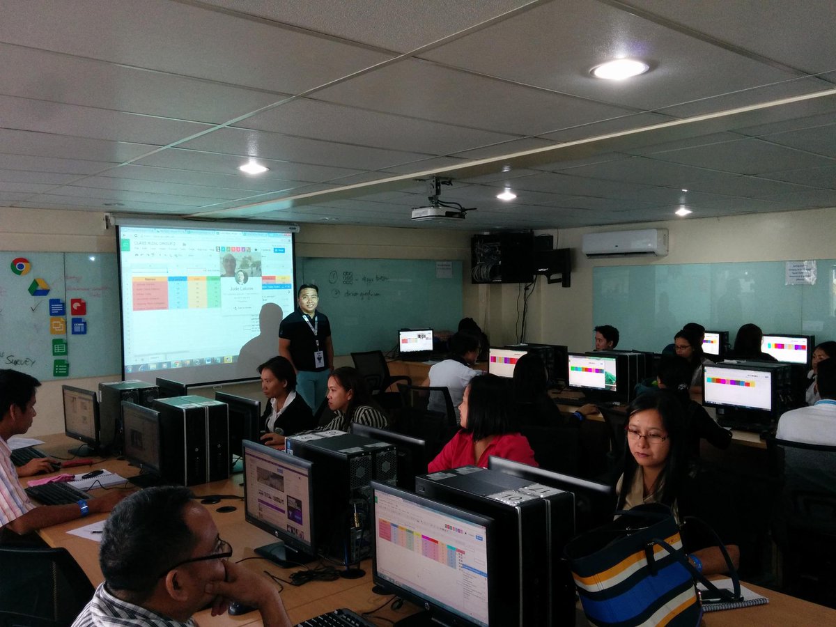 Class Rizal learning more and more about Google Apps for Education with Trainer PX #GTWMetroManila #GEGPhilippines
