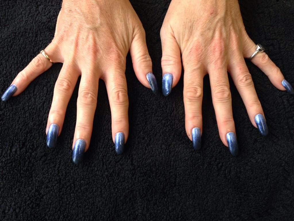 Nails_Chantelle's tweet image. Acrylic extensions with shellac overlay including CND additives #blueheaven #fade