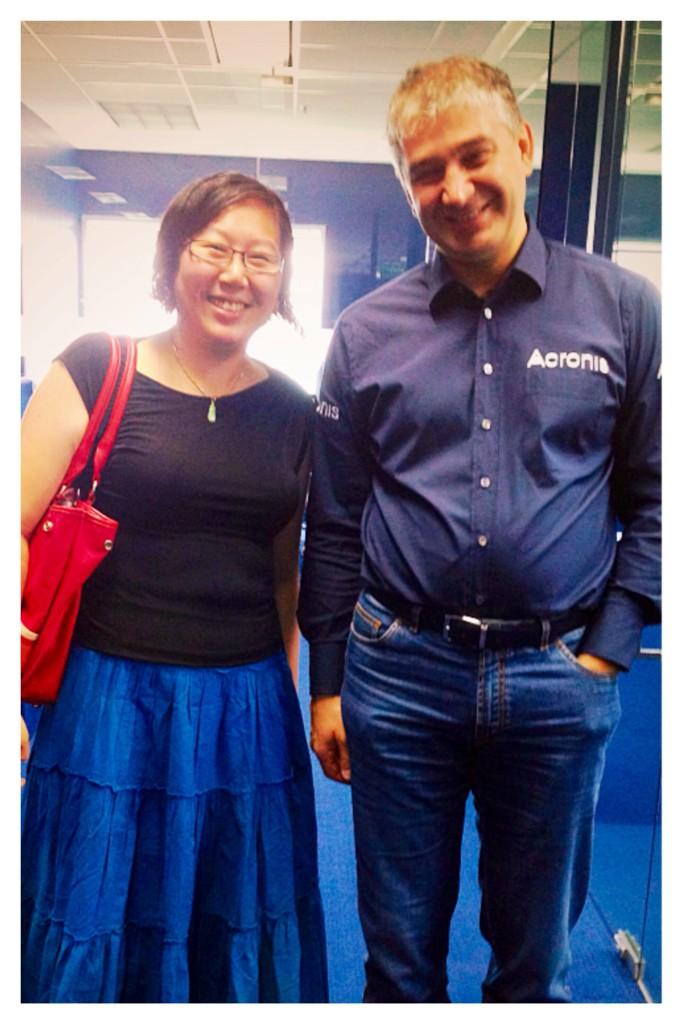 gabeygoh's tweet photo. I always learn something after an interview with @sbeloussov =) #GoodAssignment http://t.co/MiS3xCThmT