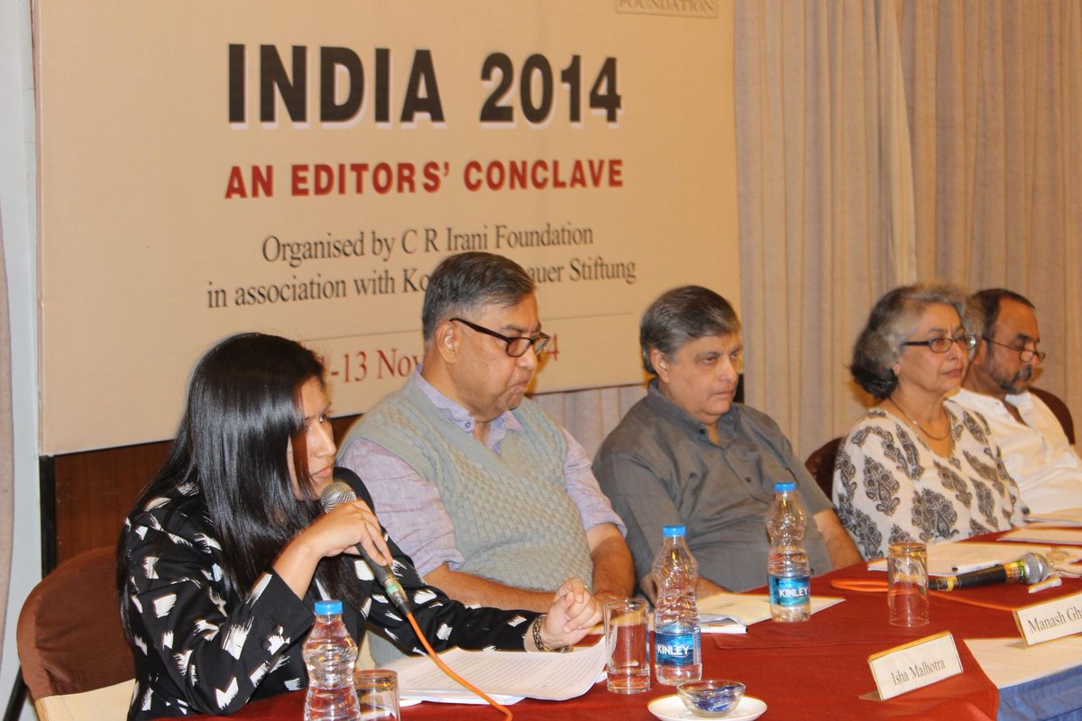 Germany_Kolkata's tweet photo. Spokesperson &amp; Press officer of the #GermanConsulate Ms. Malhotra, addressing the young #journalists from the #SPJS http://t.co/aQ0Fnldvxy