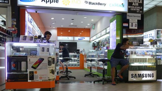 Embedded image permalink