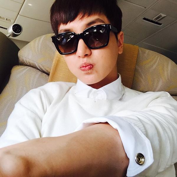 sujunesia's tweet photo. [PIC] @special1004 IG Update:..Bye.. | http://t.co/WNHcaLS5Ho http://t.co/jwIHE6yxSn