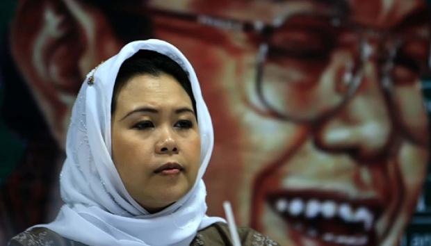 Yenny Wahid: FPI Organisasi Islam Tak Beradab bit.ly/1xDmFTQ