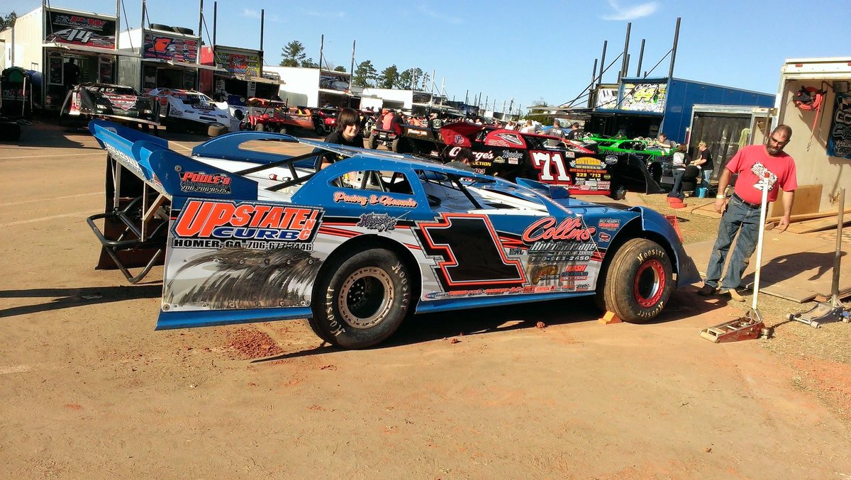 SoGaRacing's tweet photo. #TbT 
@kenny_collins1 few yrs back @ScrevenMSC #WinterFreeze about to Git It Done!!! 
#RealWrappers http://t.co/LsoCesWzZw