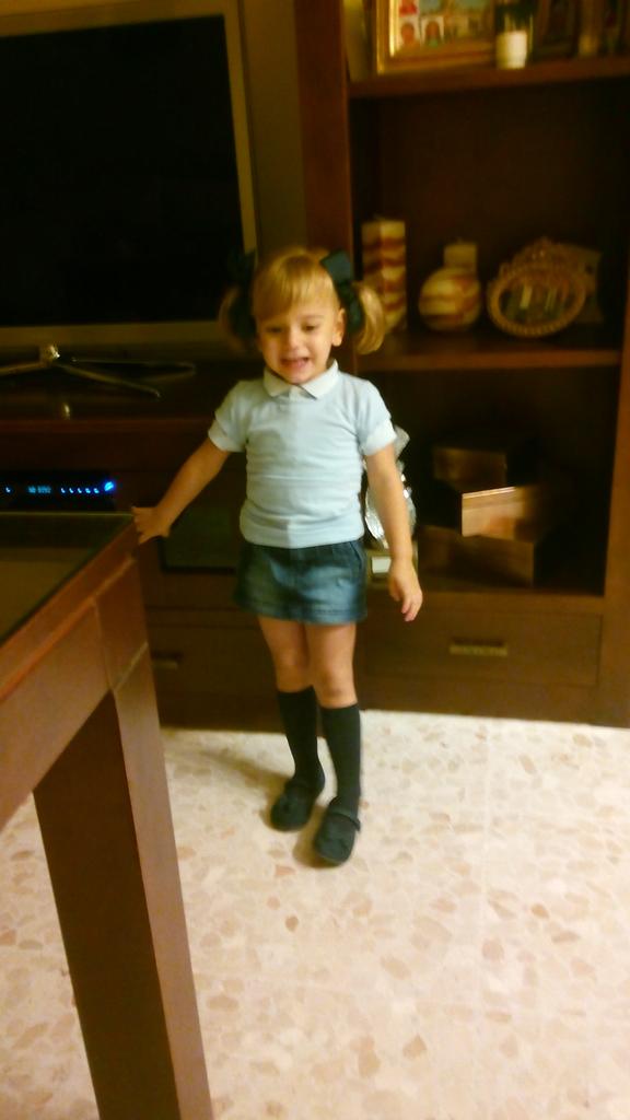 mpepa16's tweet photo. Felicidades a mi pekeña,a la reina d mi casa!!3añitos TE KIERO http://t.co/UM9ou8CNTf