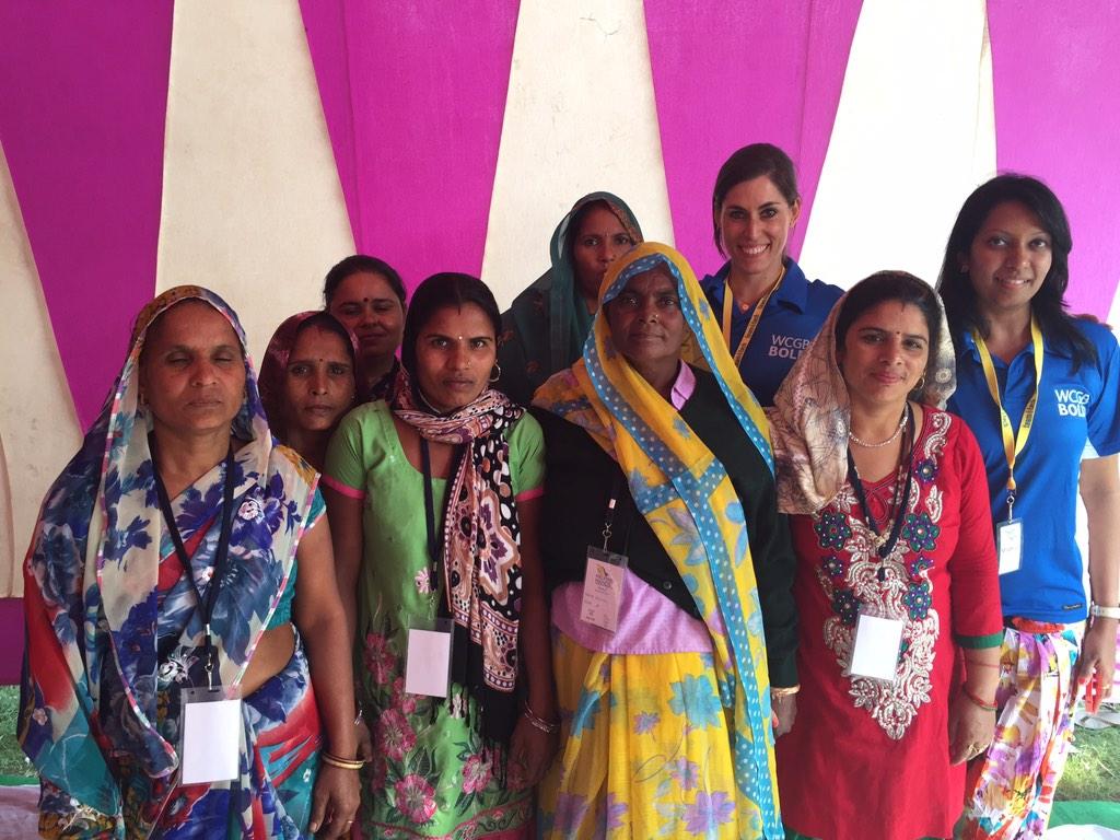 cogirl's tweet image. Post-class photo shoot. Marketing down, strategy and finance tomorrow! #IntuitLife #wcgb_bold #team4tech