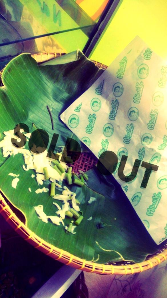 pecelmbakyu's tweet photo. alhamdulillah..terima kasih kawan bogor. kami sold out hari ini. @infobogor http://t.co/bsmWuLbqV9