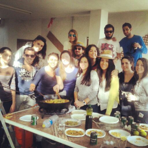 Lii_MS's tweet photo. “@tukkka_: La gente buena hace los días más grandes 😍 #FamiliaBq http://t.co/1GC20of5Wj”