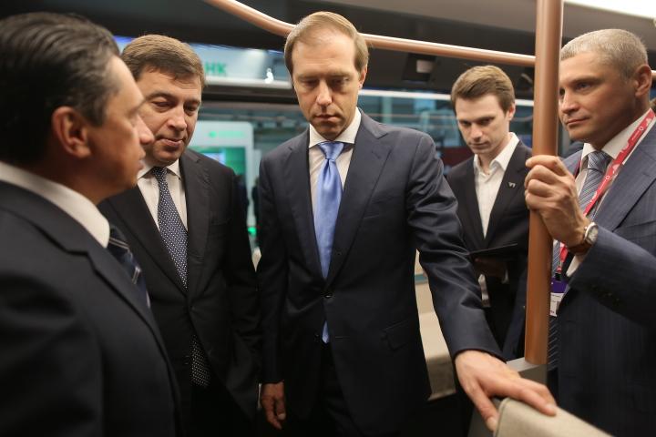 TramR1's tweet photo. Я и @news_dmanturov http://t.co/RLWeY4OZvK