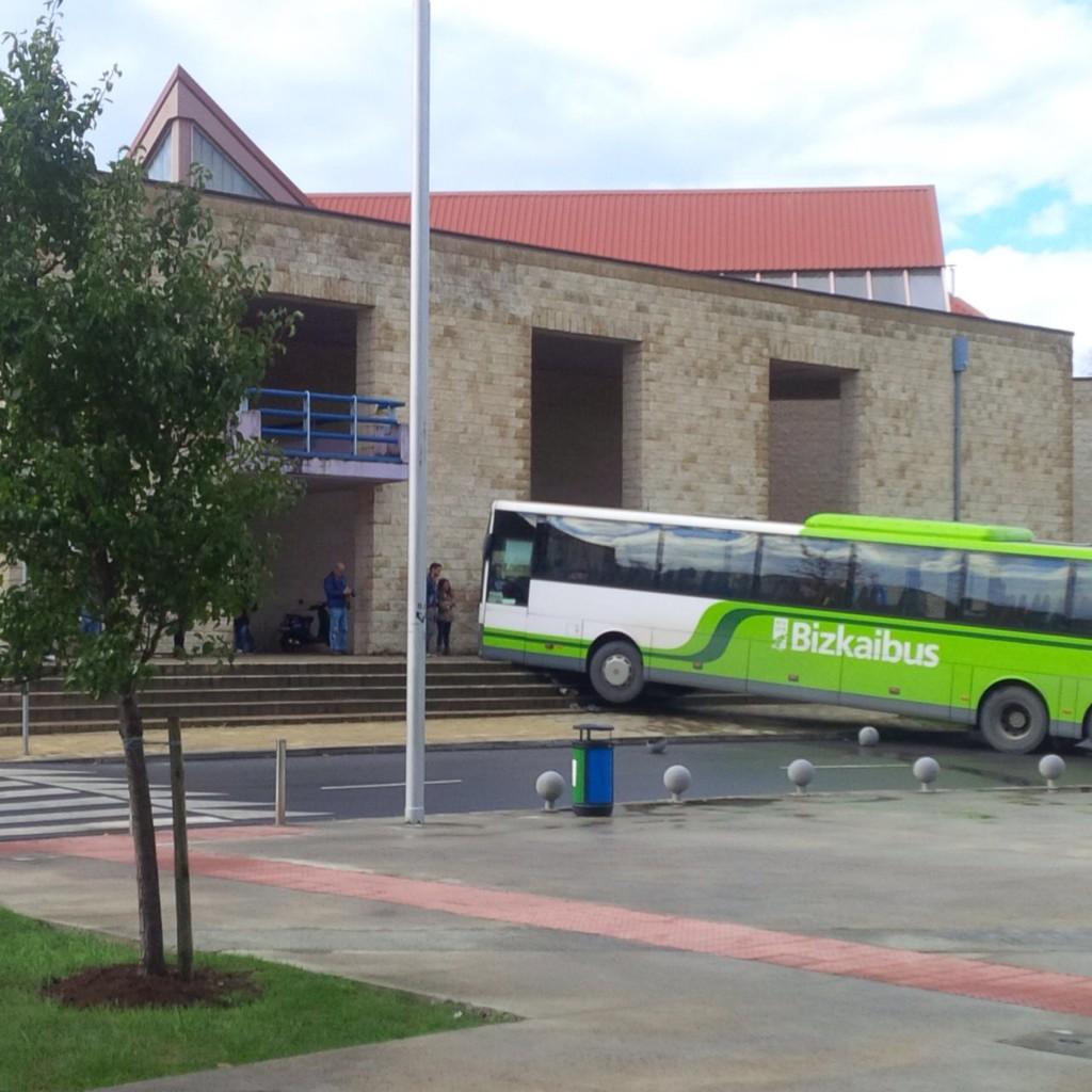 En Bilbao aparcamos donde nos da la gana!