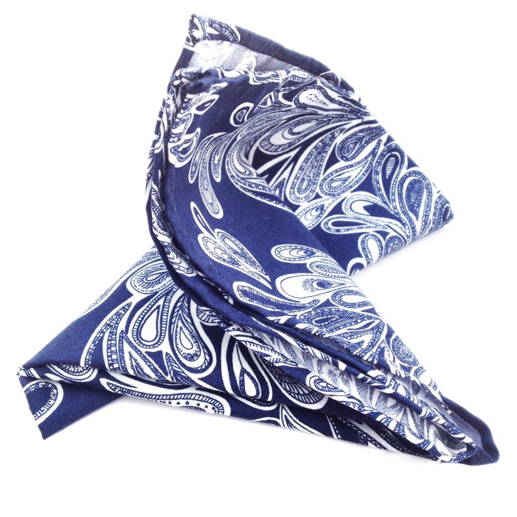 SWERVEstore's tweet image. Stand out from the rest at this year's xmas party with a SWERVE limited edition bow tie &amp;amp; pocket square!