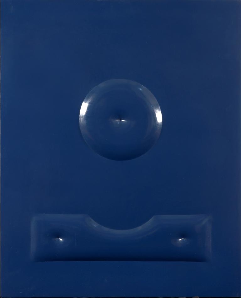 RobilantVoena's tweet photo. @TheSalonNY open today! R+V at Stand D5 showing Italian post-war #spatialist works inc. this 1965 enamel #Bonalumi http://t.co/7WxLJ61MdZ