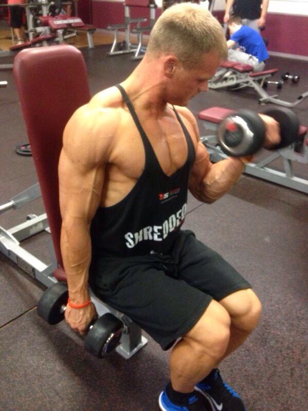 jack123coates's tweet photo. #BodyPRO @Body_Profile #posedown @FrontlineA @Justin_Tayler @hotsnapzphotos #nofilter curls for the girls RT &amp; FAV http://t.co/dDHwgncdXF