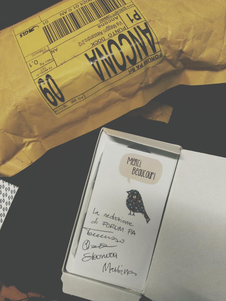 PuntoDock's tweet photo. È appena arrivato un bel premio dalla #sce2014. Grazie a @Smartcityexhib da tutto il nostro staff! http://t.co/Oi1nRjMoO9