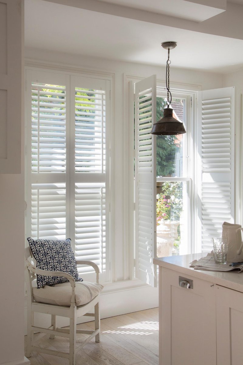 LuxaflexUK's tweet photo. Our last day for acceptance of pre Christmas orders for Luxaflex Faux Wood Shutters has been moved to *19th November* http://t.co/G1i0qCGOZJ