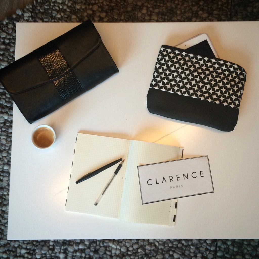 Be smiley, c'est vendredi...on vous prépare de jolies surprises pour notre première vente! #clarence_paris