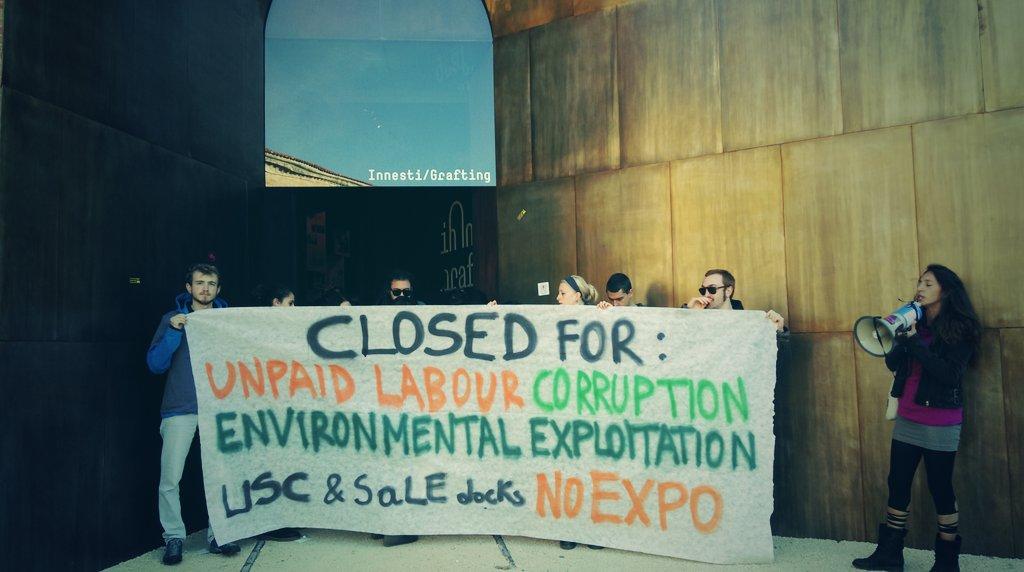 Chiuso padiglione #expo #scioperosociale #14n  <a href="/global_project/">global_project</a> <a href="/la_Biennale/">La Biennale di Venezia</a> <a href="/OffTopic_lab/">Off Topic</a> <a href="/NoExpo2015/">No Expo 2015</a> <a href="/MacaoTwit/">MACAO</a>