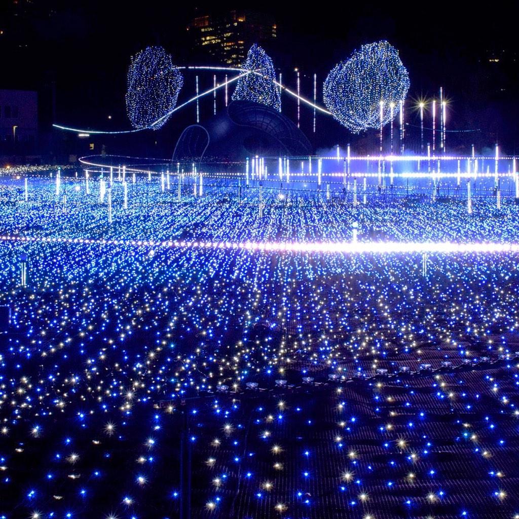 moonlightice's tweet photo. Tokyo Midtown Starlight Garden 2014 tonight
ミッドタウン スターライト ガーデン http://t.co/ri5rT4mIvx